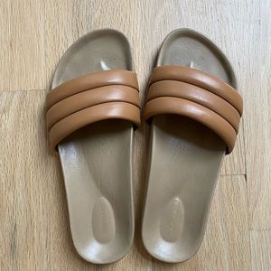 Beatrice Valenzuela Classic Sandalia